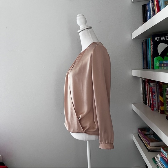 VINCE Draped Cross Front Wrap Satin Blouse size 2 - Picture 8 of 12